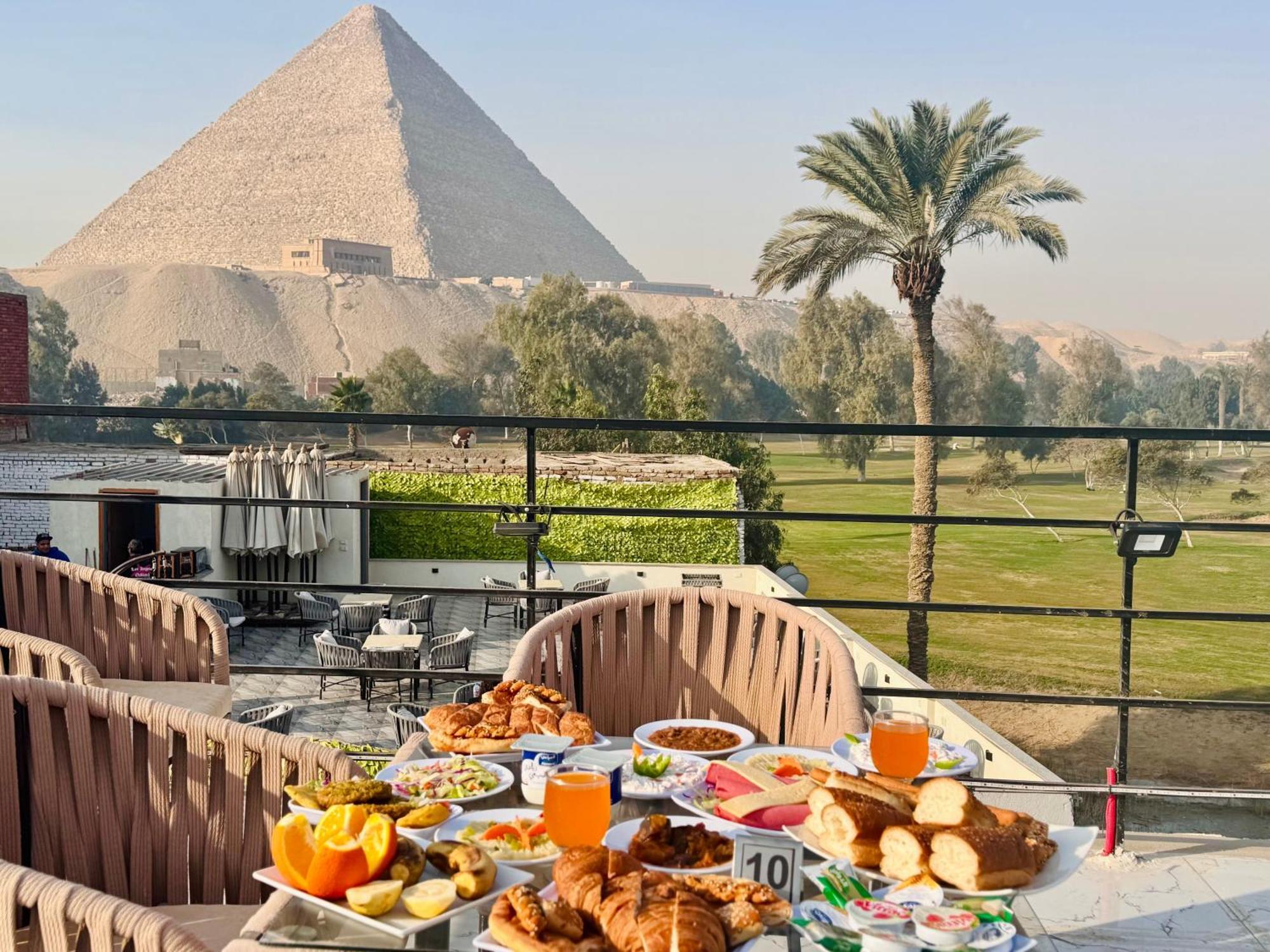 New Golf Pyramids View Hotel Kafret el-Gabal Exterior photo